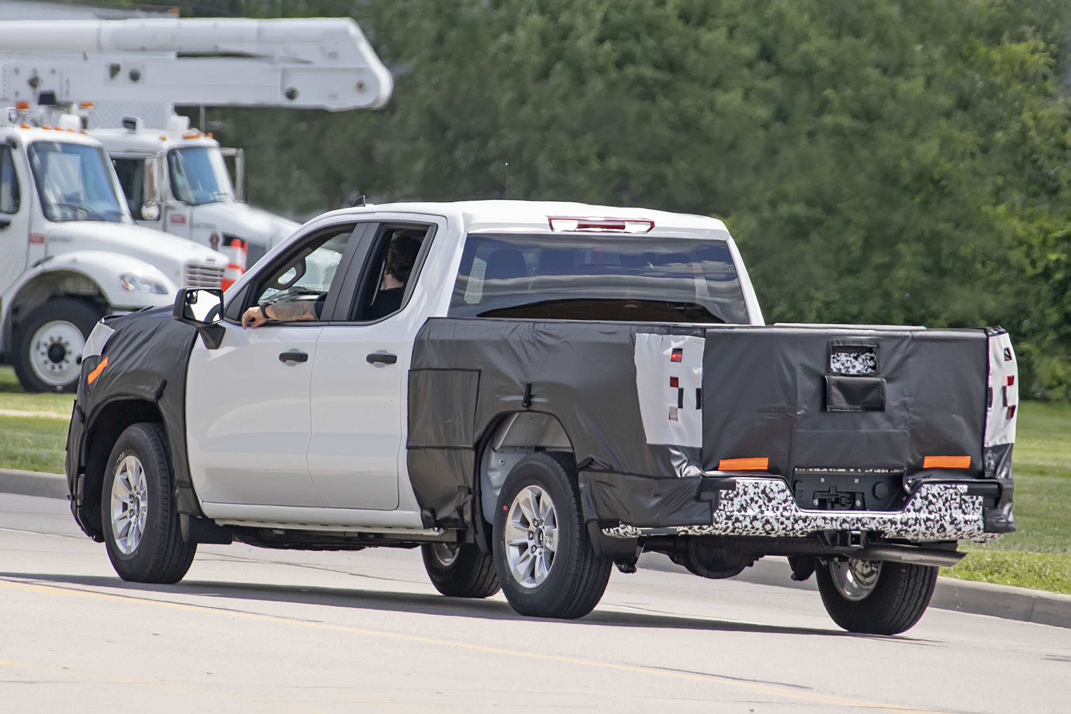 2022 Chevy Silverado Prototype Caught - Spyshot