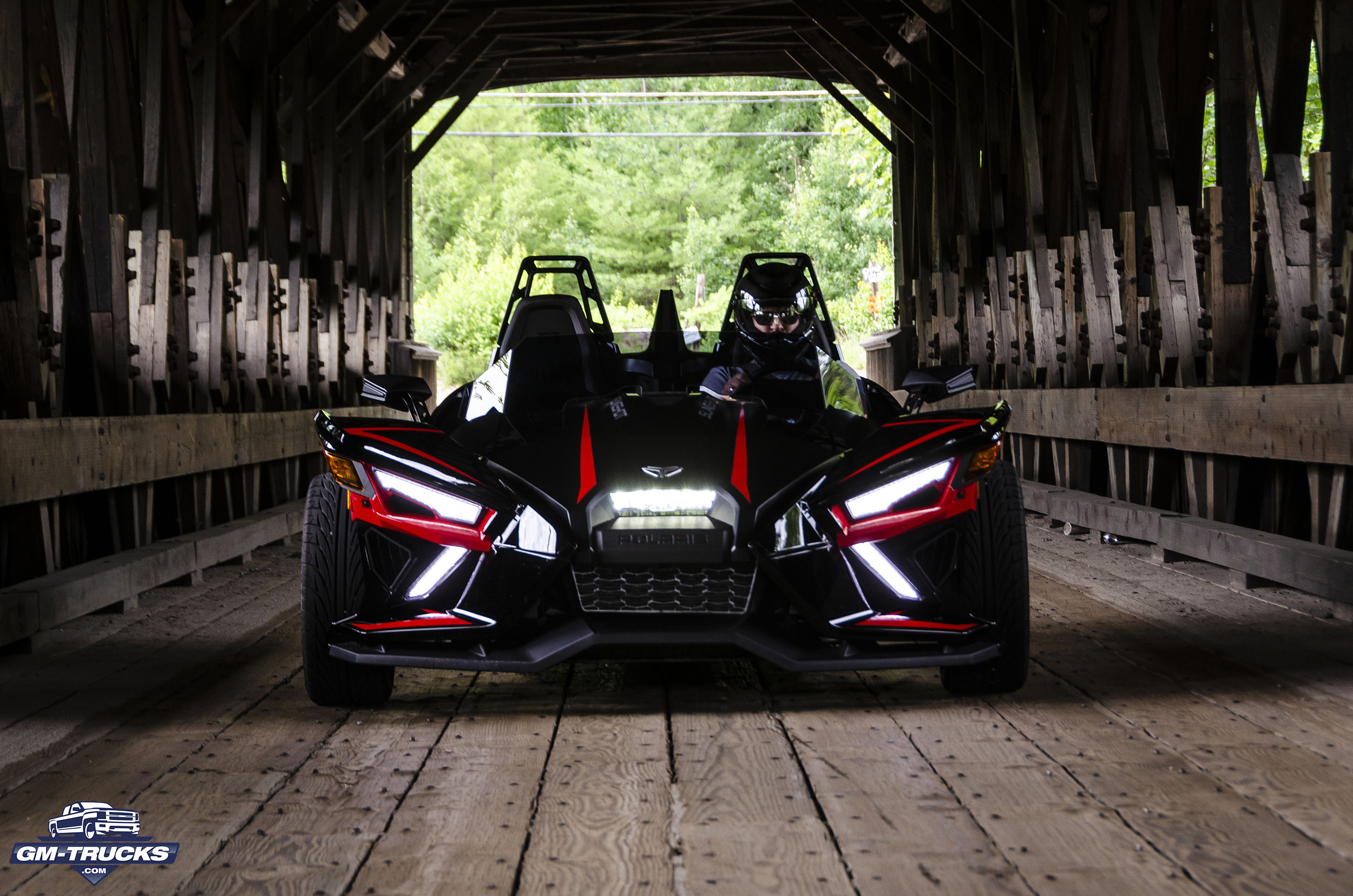 Reviewed: Polaris Slingshot R Is Thrilling, Exciting & Expensive