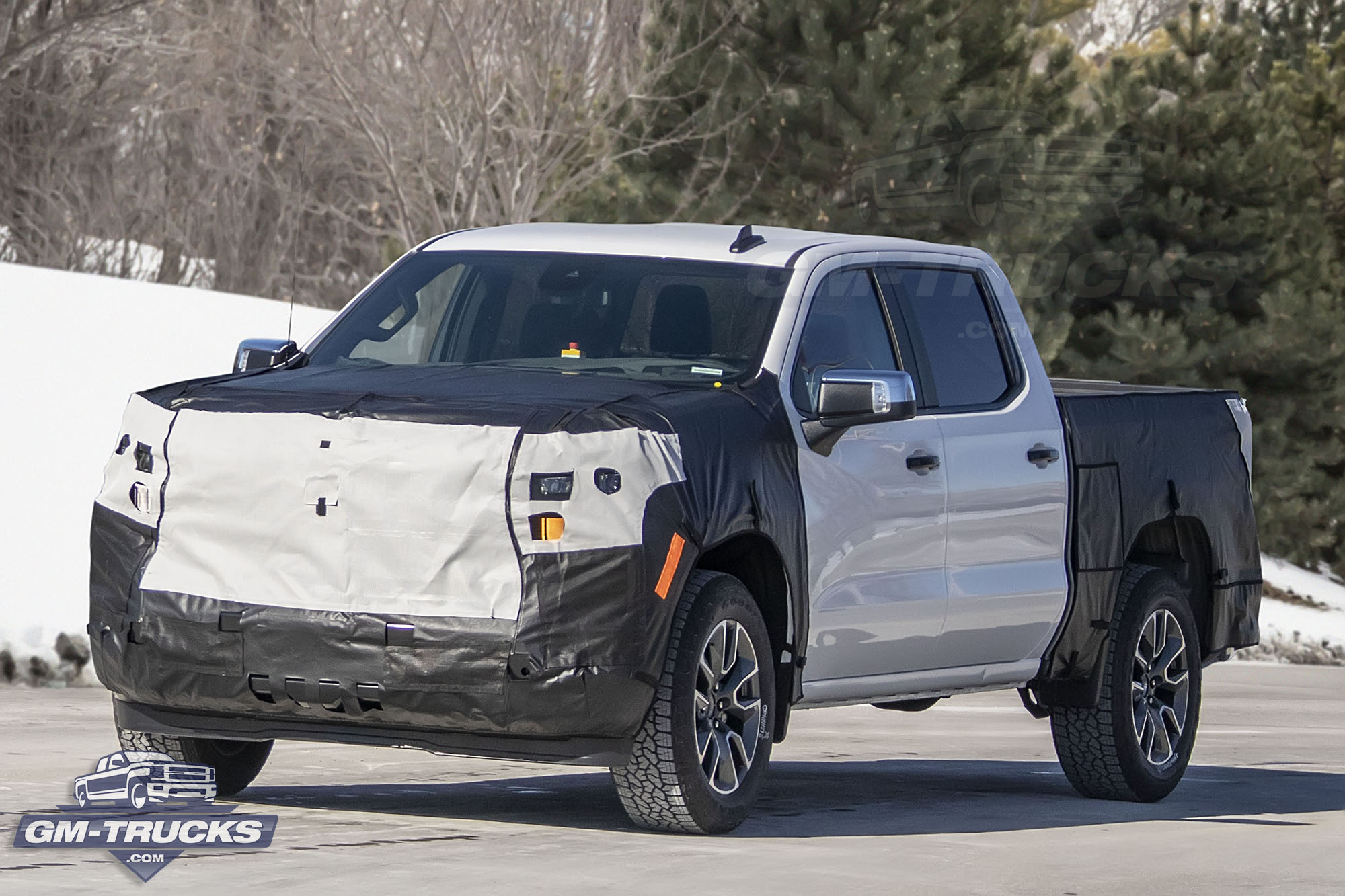 [Spy Shots] Our Best Look Yet At The 2022 Chevy Silverado