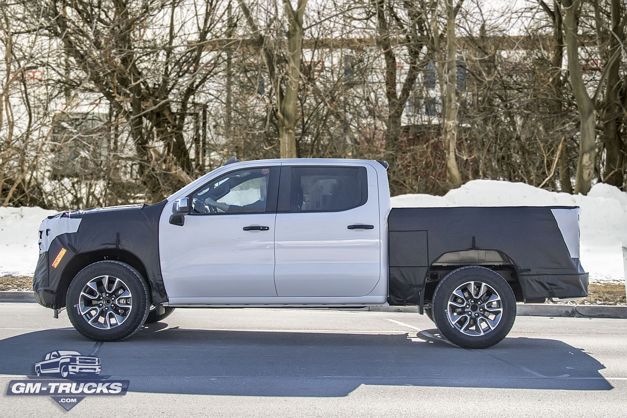 [Spy Shots] Our Best Look Yet At The 2022 Chevy Silverado