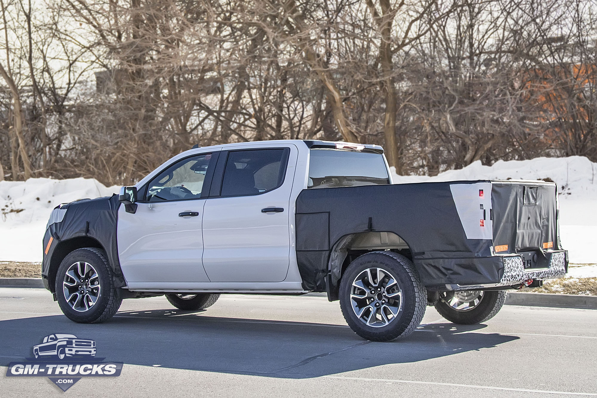 [Spy Shots] Our Best Look Yet At The 2022 Chevy Silverado