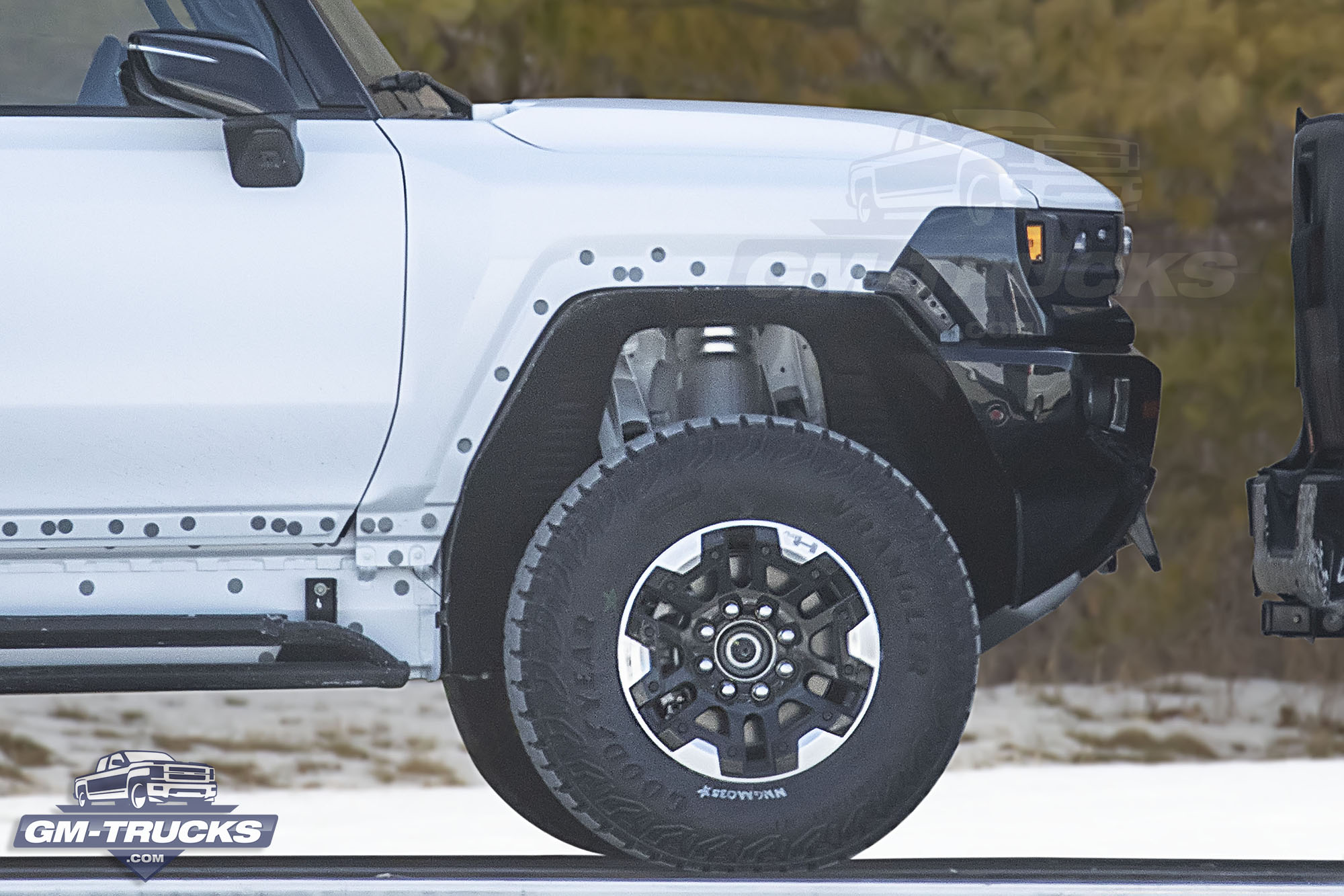 [Spy Shots] GMC HUMMER EV Caught Testing For The First Time