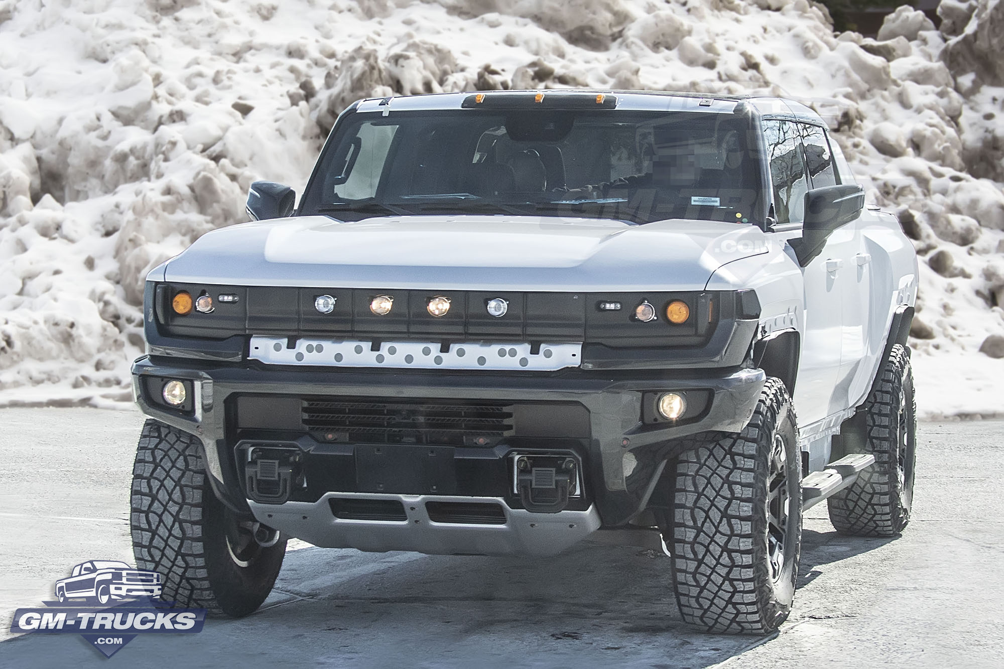 [Spy Shots] GMC HUMMER EV Caught Testing For The First Time