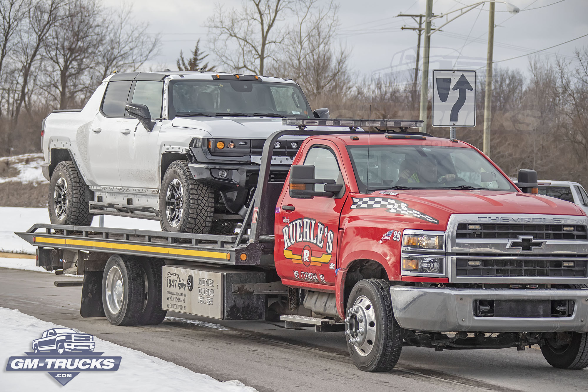 [Spy Shots] GMC HUMMER EV Caught Testing For The First Time