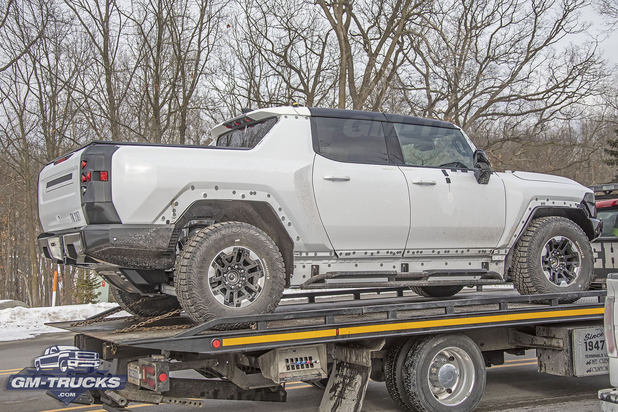 [Spy Shots] GMC HUMMER EV Caught Testing For The First Time