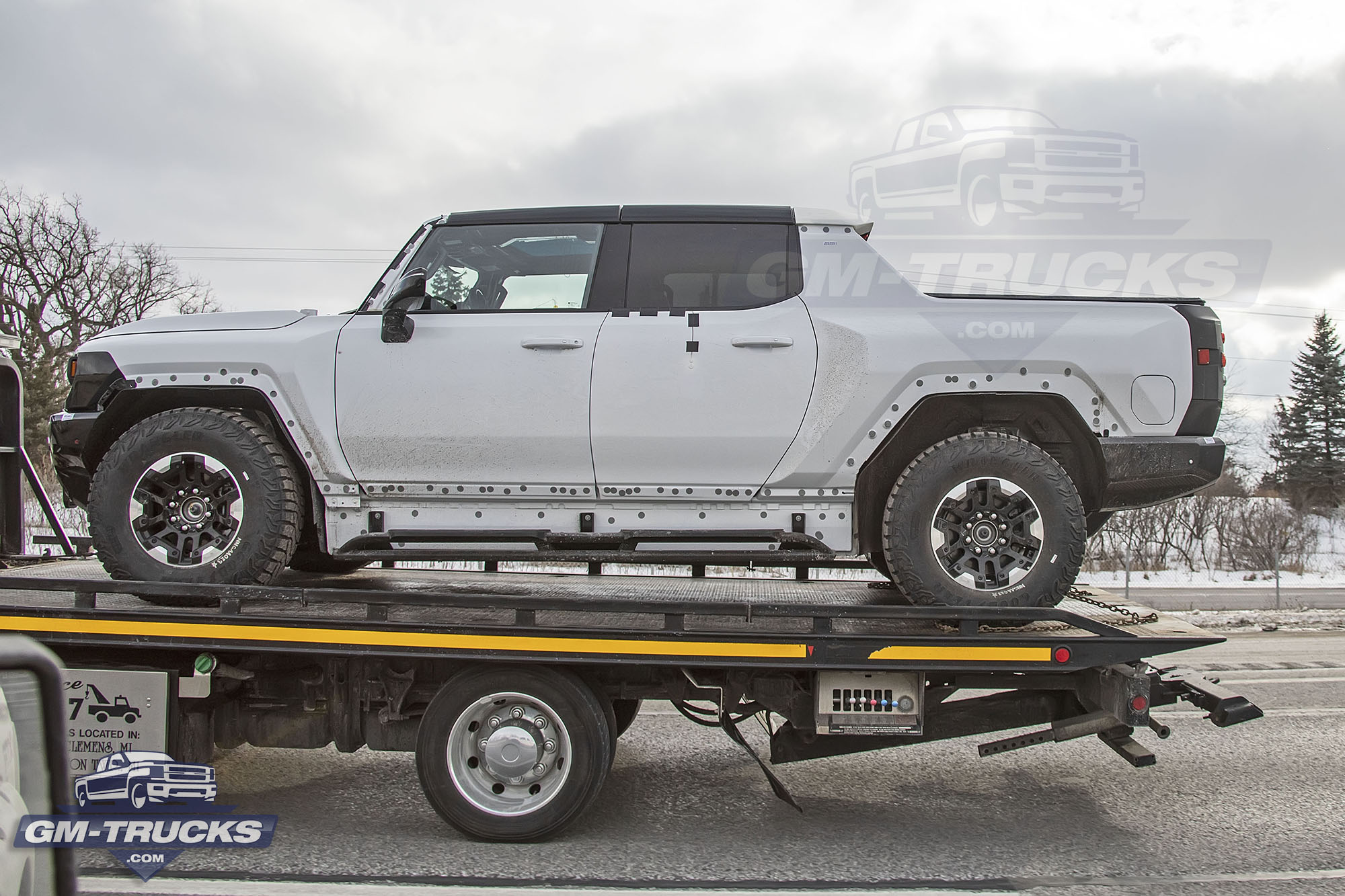 [Spy Shots] GMC HUMMER EV Caught Testing For The First Time