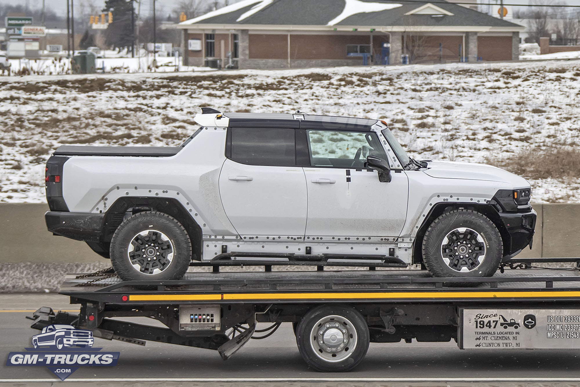 [Spy Shots] GMC HUMMER EV Caught Testing For The First Time