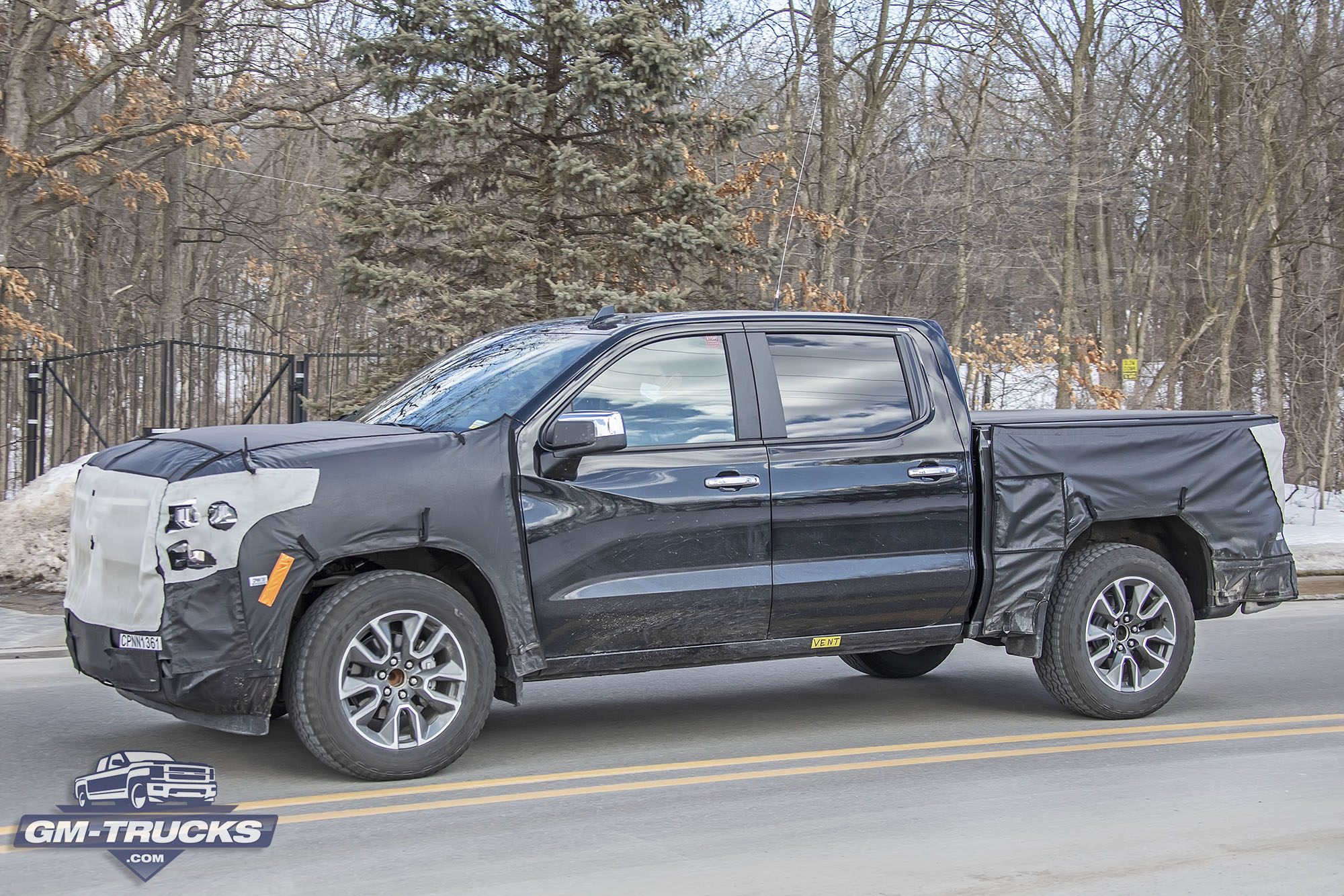 [Spy Shots] Updated 2022 Chevy Silverado Headlights