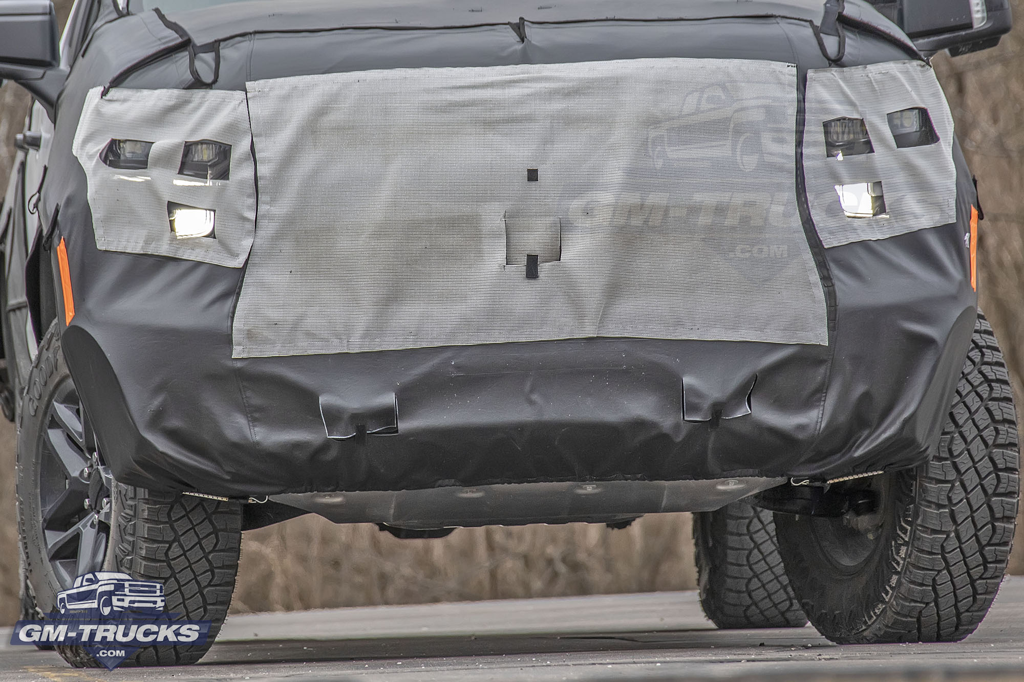 [Spy Shots] Chevy Silverado ZR2 Spied Again - Caught On Video!