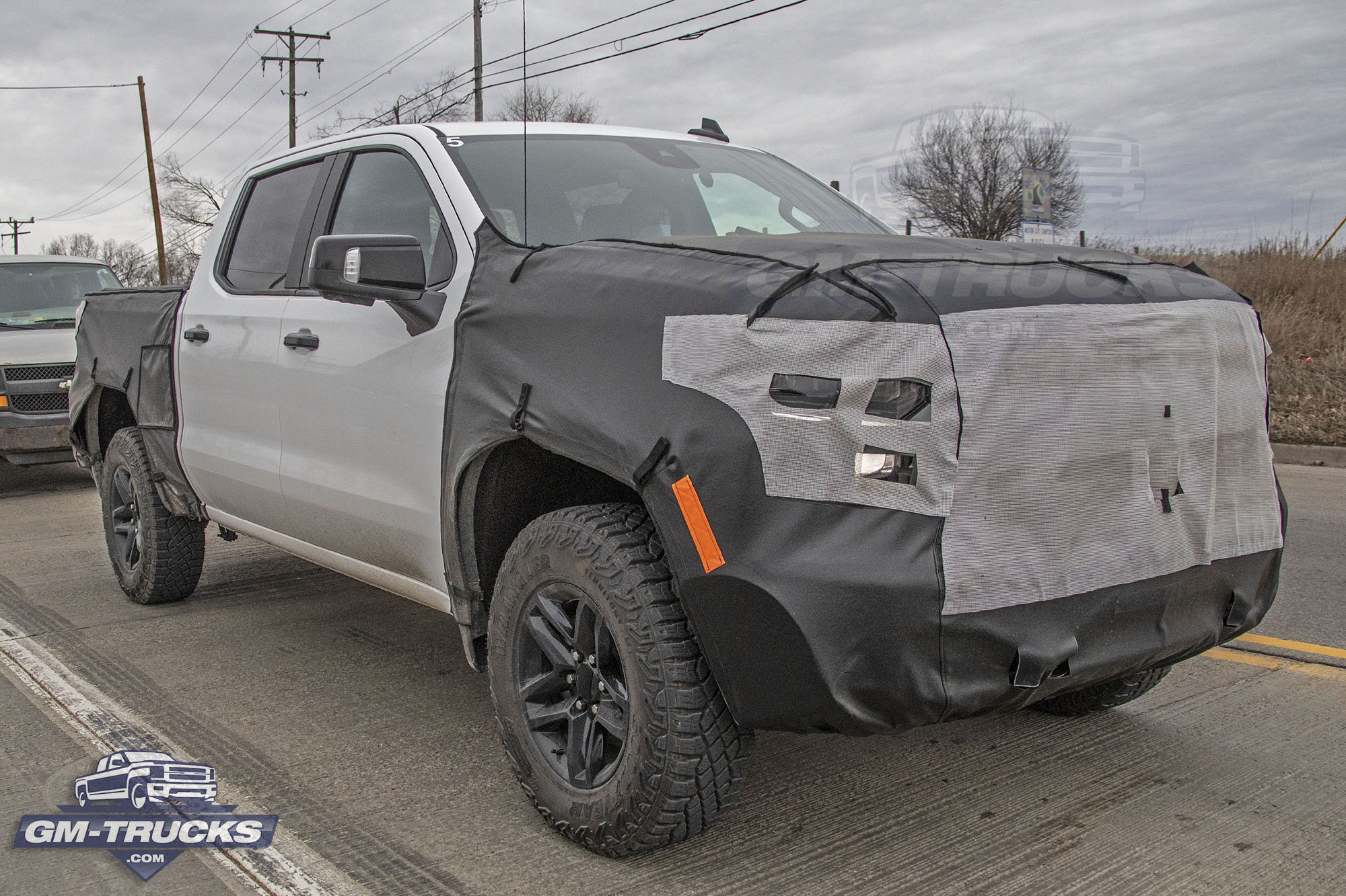 [Spy Shots] Chevy Silverado ZR2 Spied Again - Caught On Video!