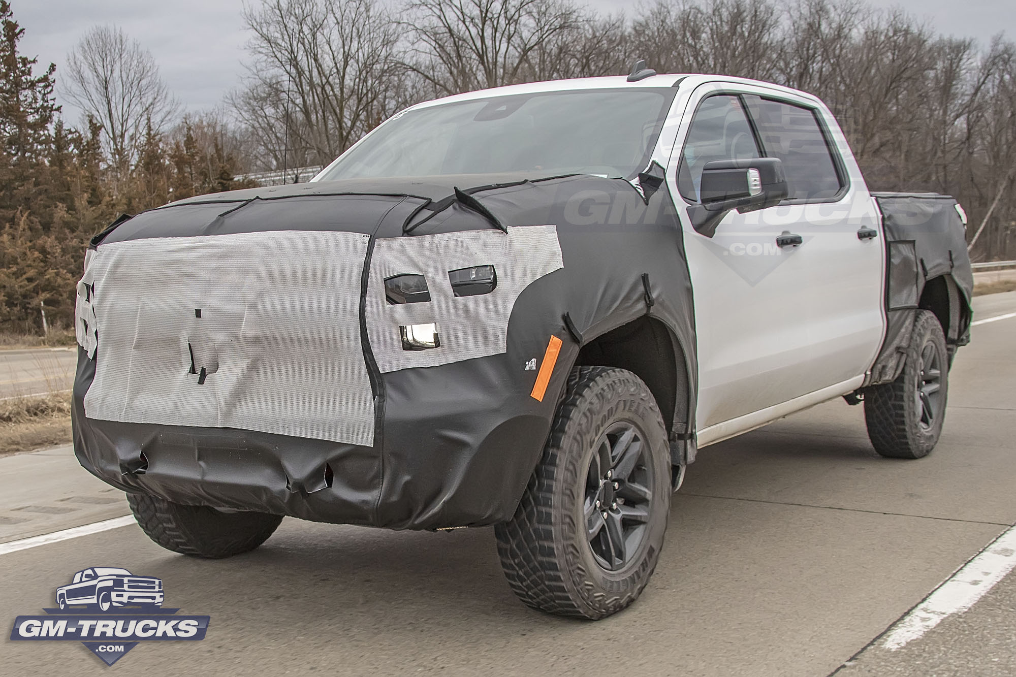 [Spy Shots] Chevy Silverado ZR2 Spied Again - Caught On Video!