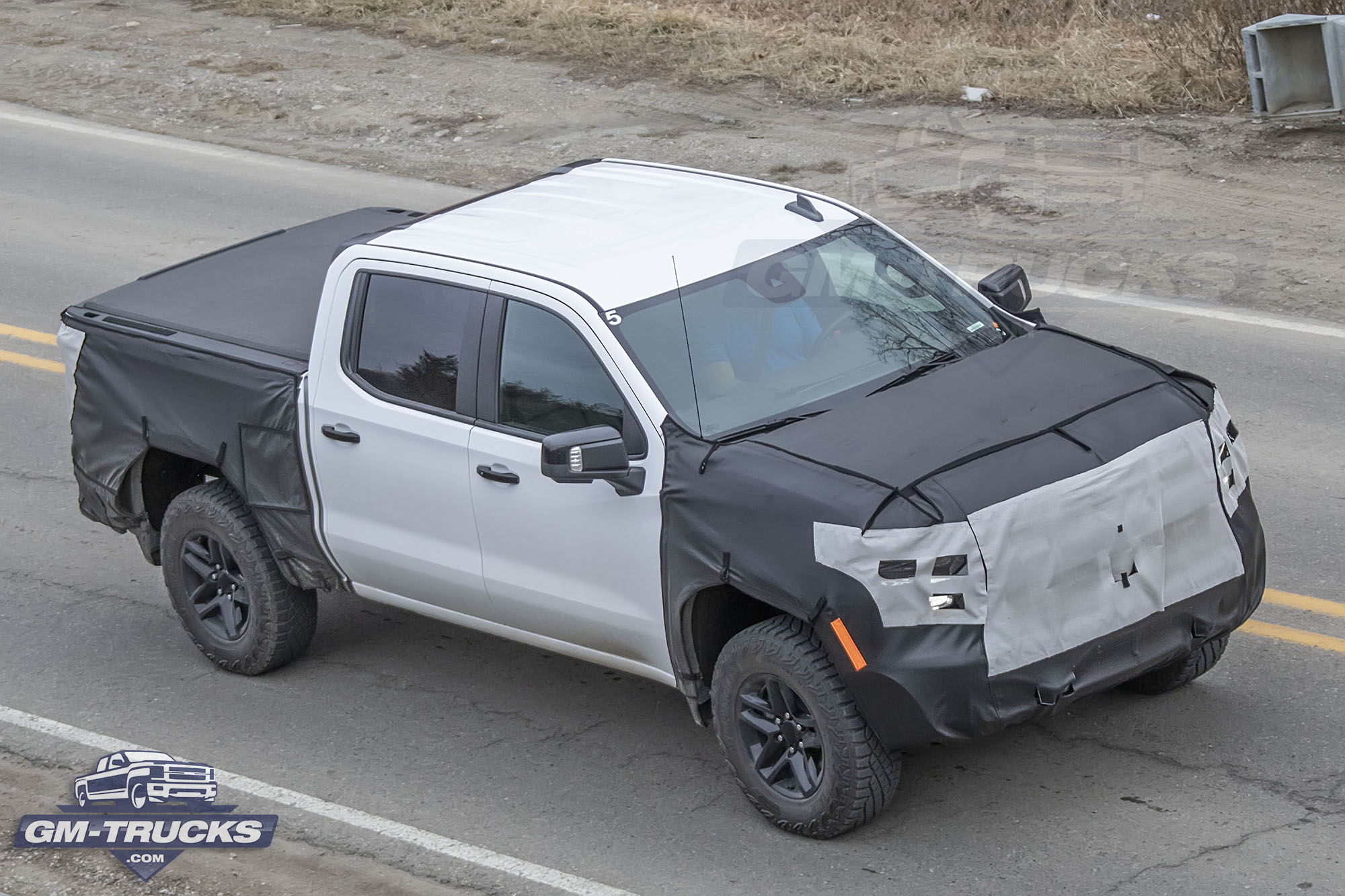 [Spy Shots] Chevy Silverado ZR2 Spied Again - Caught On Video!