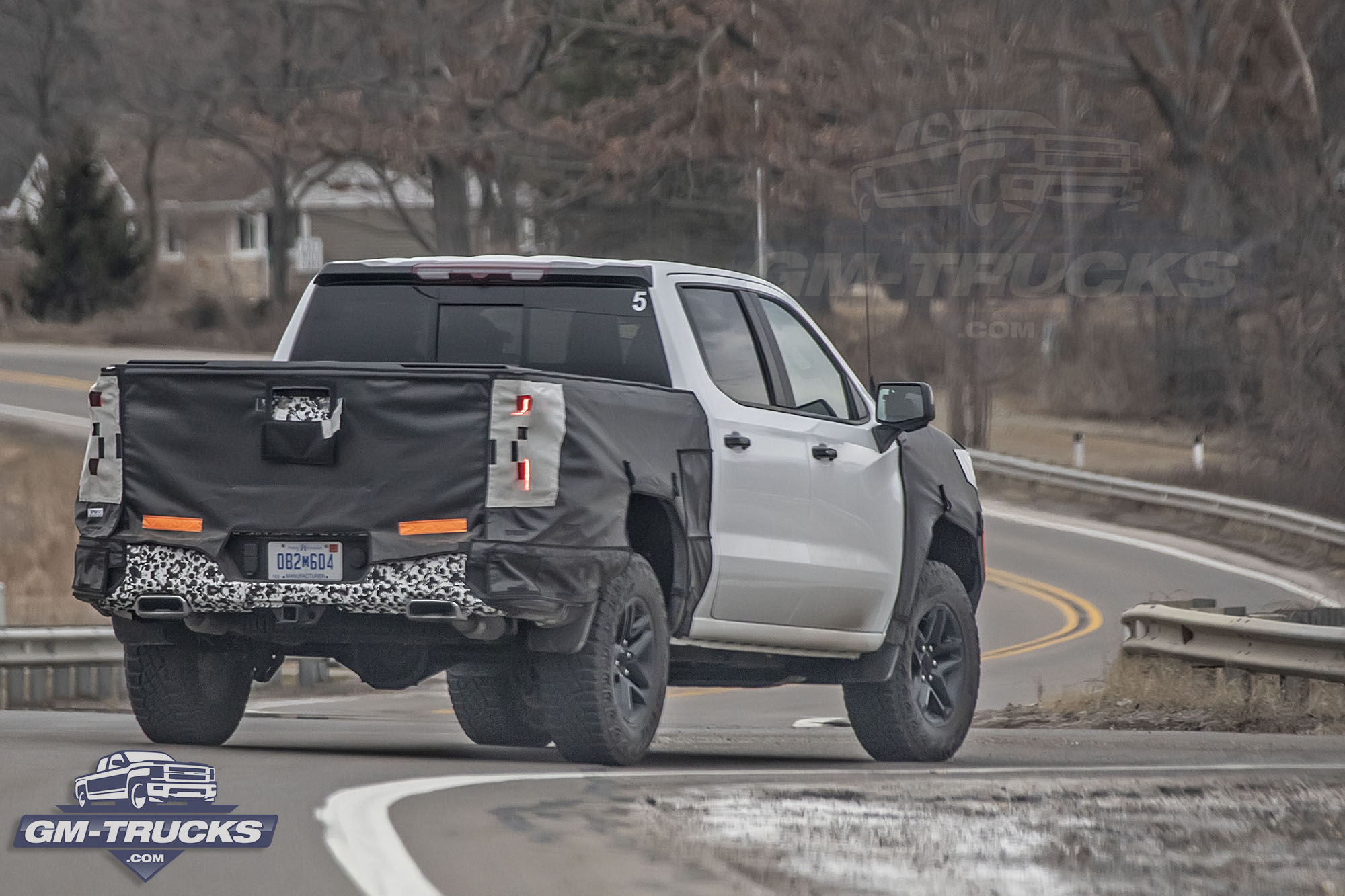 [Spy Shots] Chevy Silverado ZR2 Spied Again - Caught On Video!