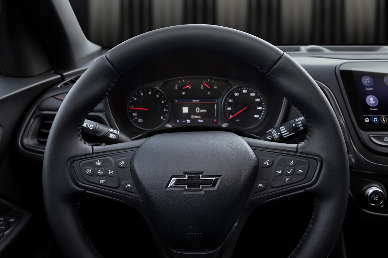 2022 Chevrolet Equinox Enhanced Driver's Gauges & Display