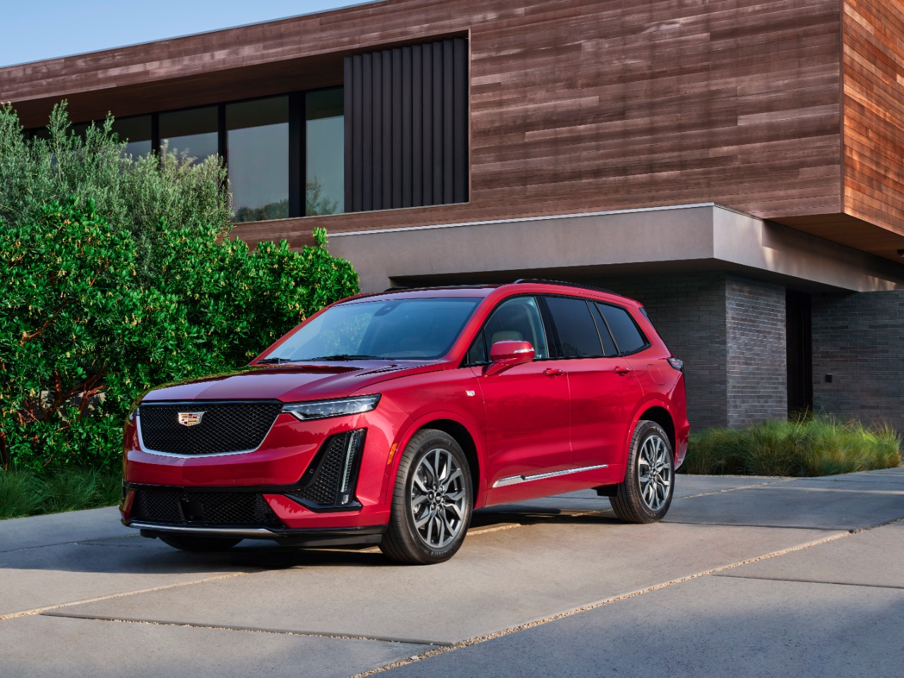 2022 Cadillac XT6 Upgraded With New Brembo Brakes & Colors 3 2022 Cadillac XT6 Upgraded With New Brembo Brakes & Colors