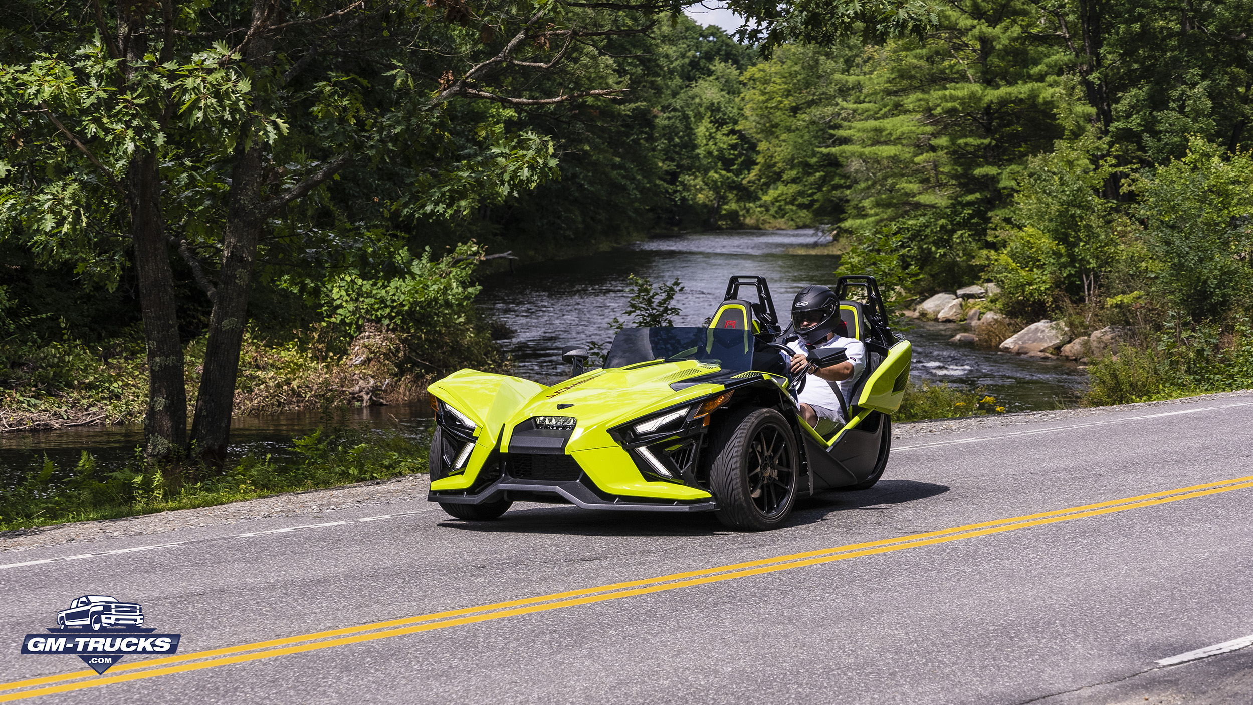 Reviewed: 2021 Polaris Slingshot R Limited Edition 5 2021 Polaris Slingshot R Limited Edition