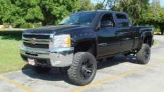 08SilveradoHD_10.JPG