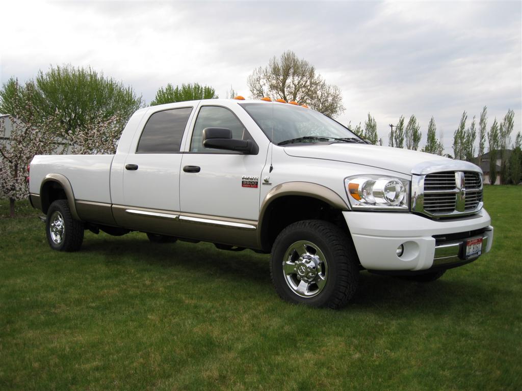 Leester's Dodge