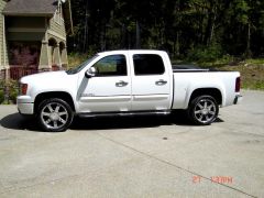 MIKE\'S_TRUCK.jpg