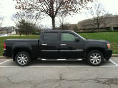 GMC Sierra 1500 Denali Stock
