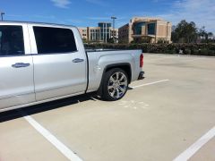 2014 Sierra 3"/5" w/24's