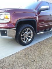 275/55/20 Nitto Terra