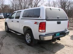 2007 GMC Sierra (drivers side rear)