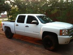 2011 Z71 33x12.50 mudgrapplers