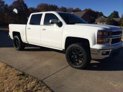 New shoes. Gear Alloy 20x9 +0, 305/50/20 Terra Grapplers