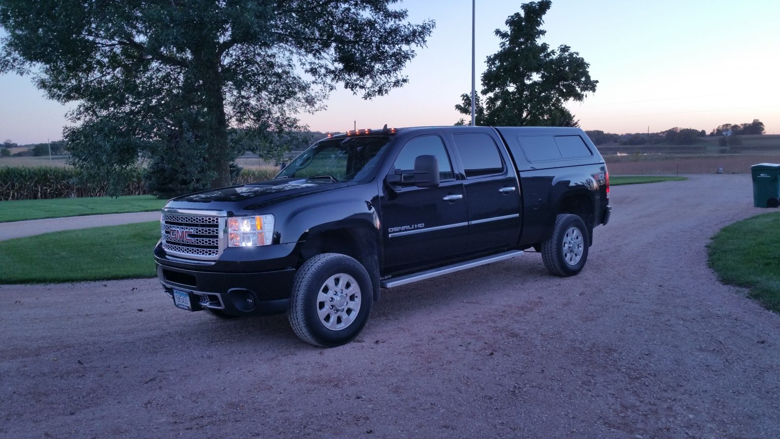 2014 GMC Sierra 3500HD Denali HD