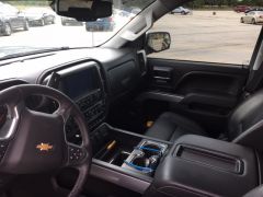 Heated steering wheel and full center console.