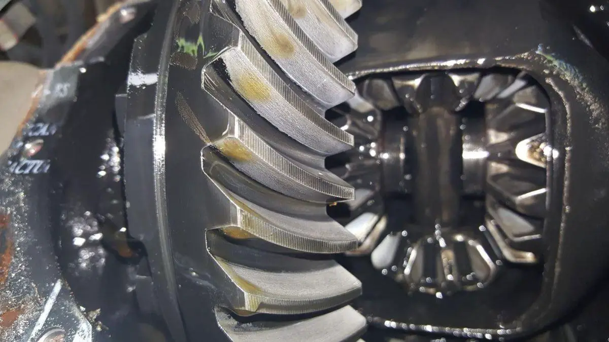 Rear diff ring gear wear Fullsize LightDuty Trucks