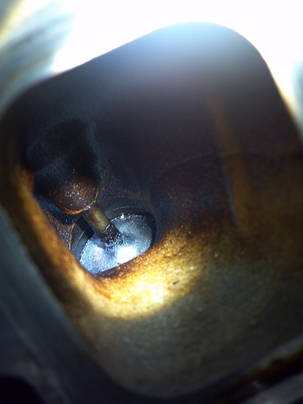 Intake manifold off with pics of intake valves with deposits. 2014