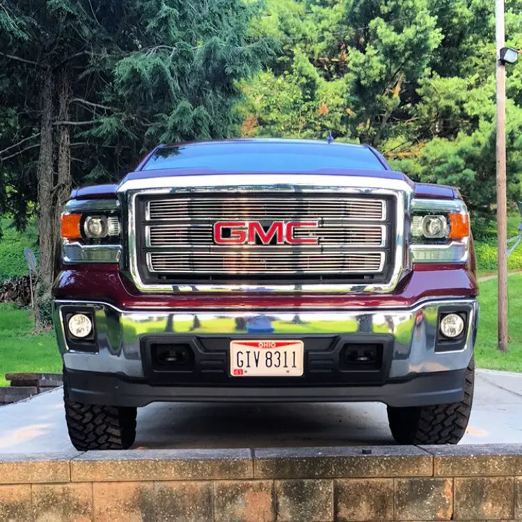 Leveled Sierra with front valance remove 2014 2019 Silverado