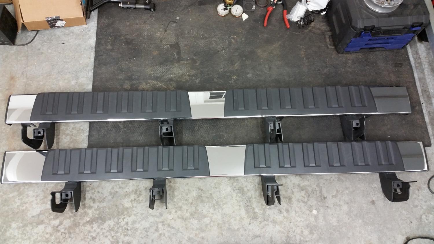 For Sale 2015 OEM Running Boards off of a 2015 GMC Sierra SLT For