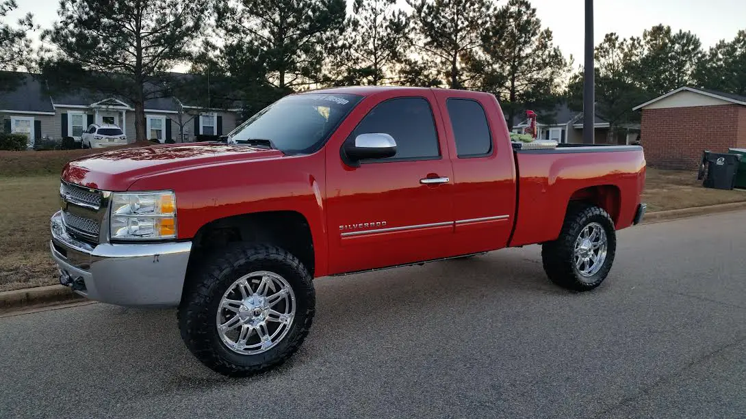 Upgrade 2015 2500HD headlight bulbs 20152019 Silverado HD & Sierra