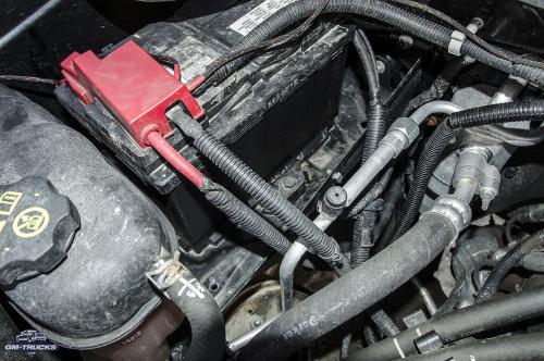 Sierra_NewBattery_HowTo04.jpg