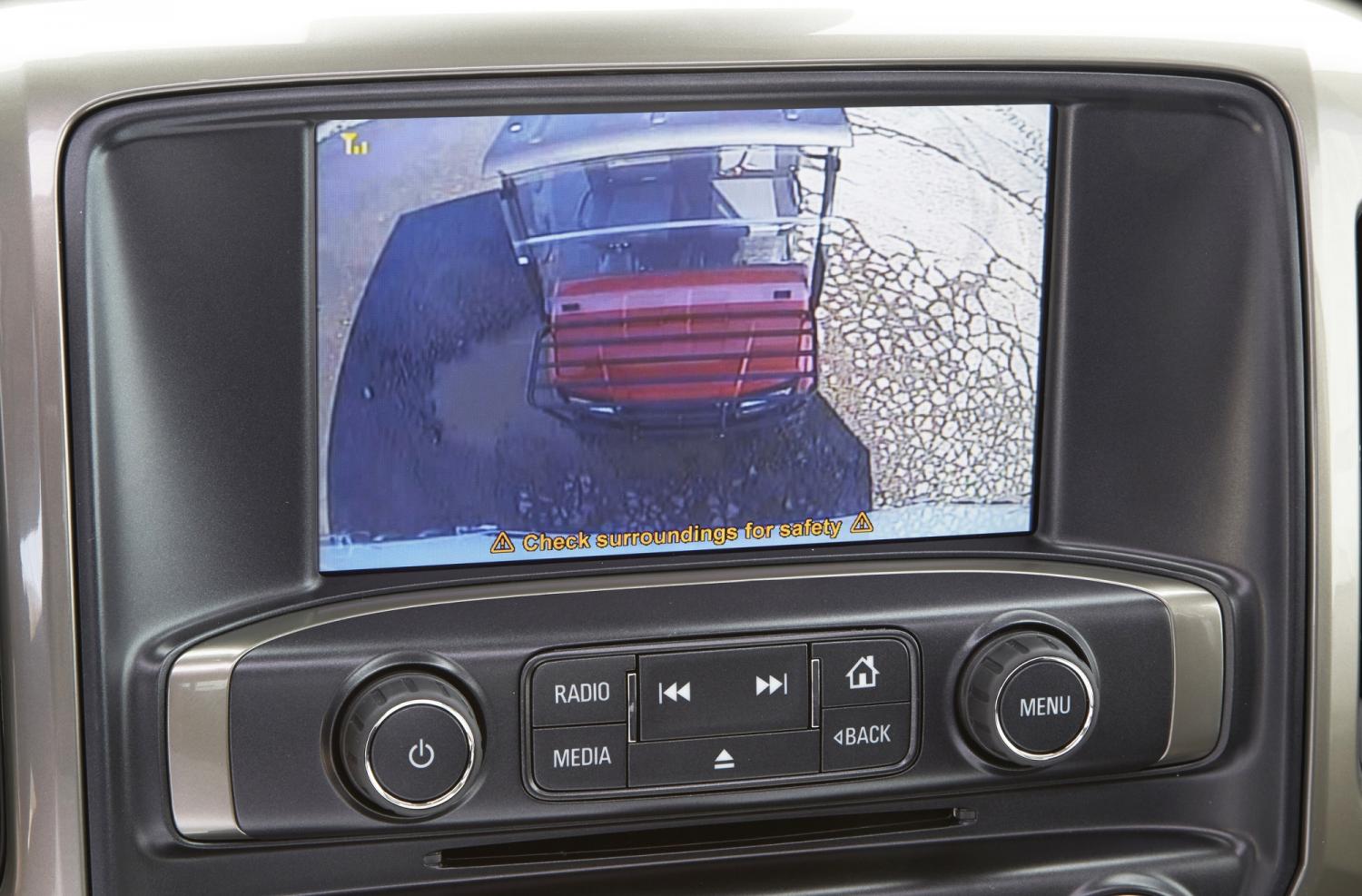 Chevrolet introduces four-camera system for '14-'16 Silverado - The