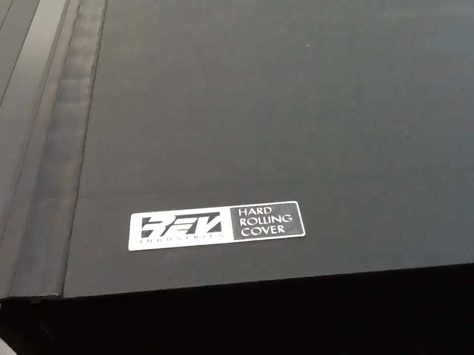 Rev industries by gm aluminum hard rolling cover,6'6" bed For Sale