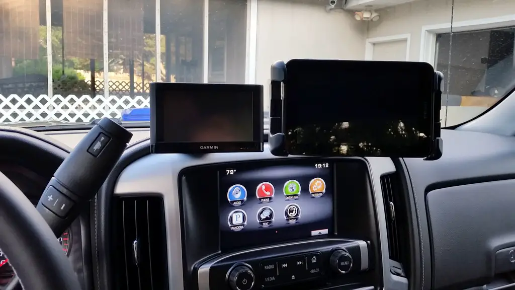 Garmin GPS Placement 20142018 Silverado & Sierra Mods