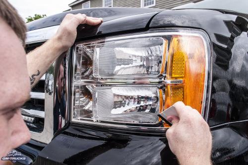 HuskyShield_HeadlightGuard05.jpg