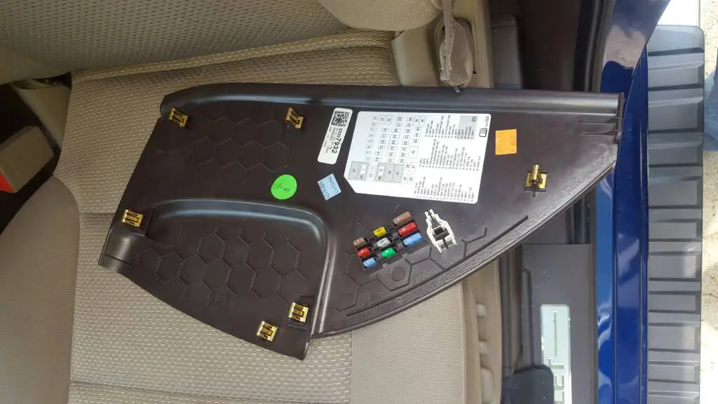 12v Accessory Power Outlets Page 2 20142018 Silverado & Sierra