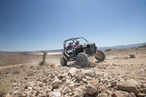 2016-rzr-xp-turbo-eps-graphite-crystal_SIX6050_0215.jpg