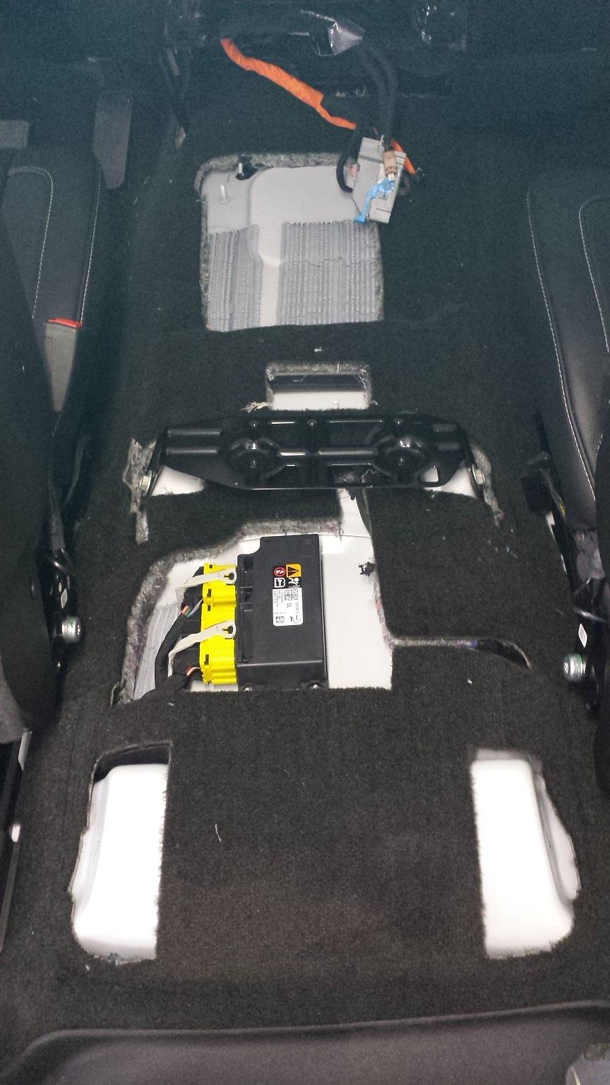 Adding Aftermarket Sub/Amp - 2014-2018 Silverado & Sierra ...