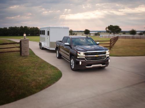 2016_Silverado_9.jpeg