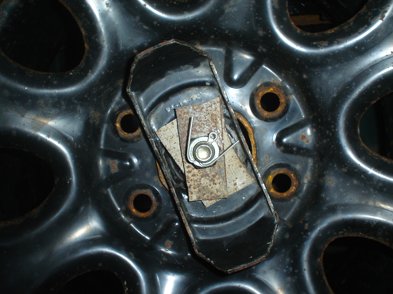 Help! Spare Tire Won't Come Down 19992013 Silverado & Sierra 1500