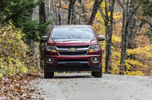 2015_Chevrolet_Colorado_Review_73.jpg
