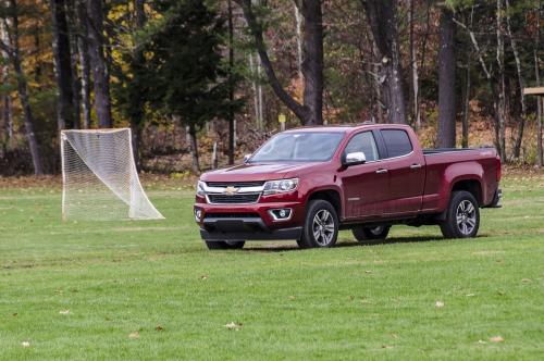 2015_Chevrolet_Colorado_Review_67.jpg