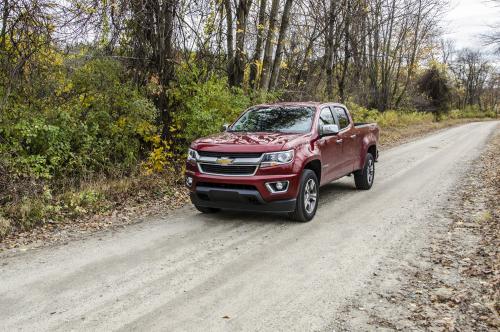 2015_Chevrolet_Colorado_Review_71.jpg