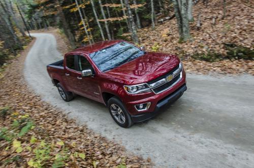 2015_Chevrolet_Colorado_Review_72.jpg